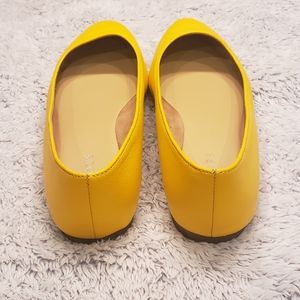 Talbots mustard yellow size 7.5 pre-owned